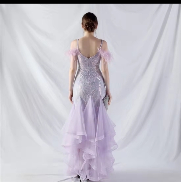 Purple, V Neck, Abstract Print, Ostrich Feathers, Tulle, Mermaid Gown - Picture 8 of 15